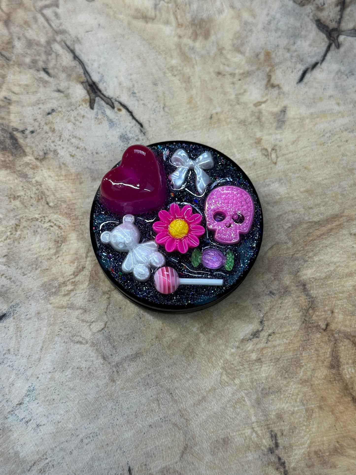 Pre made pop sockets various designs